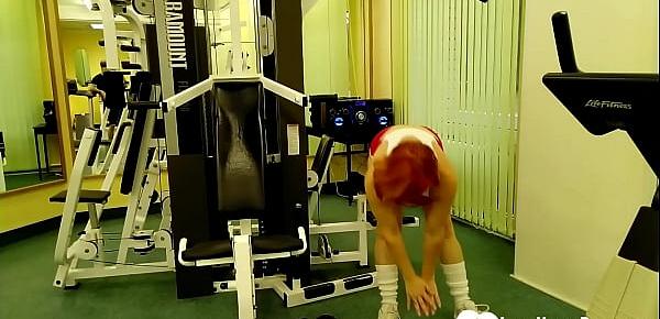 Mature at the gym fucks the instructor
